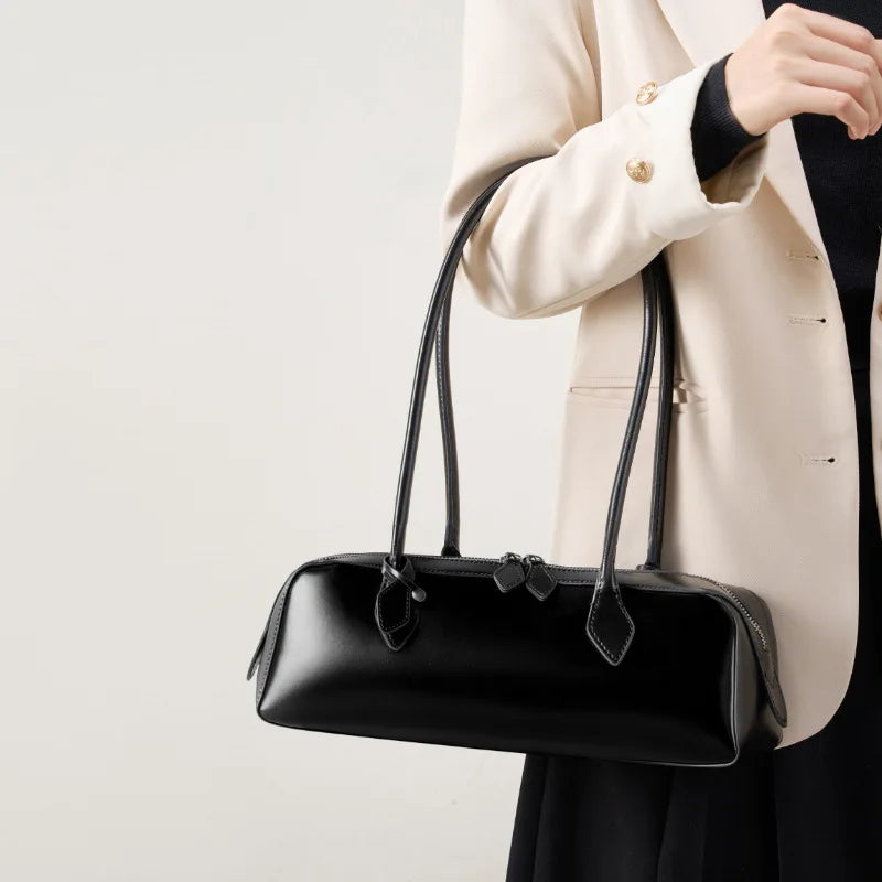 2025 New Korean Style Women's Shoulder Bag Large Capacity Genuine Leather Red Baguette Bag Crossbody for Women