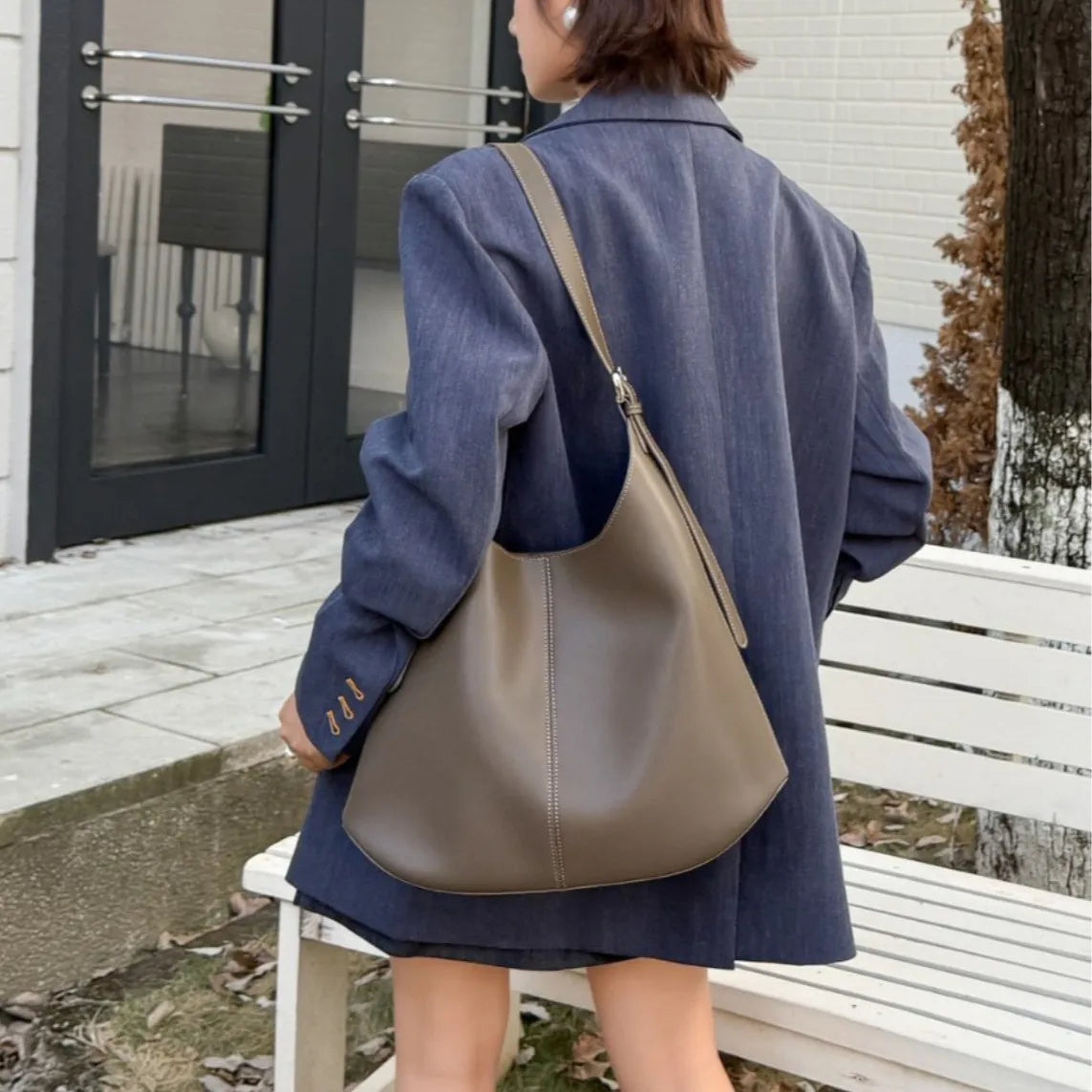 Large Capacity Leather Bucket Tote Bag New Korean Style Shoulder Handbag Soft Genuine Leather Bag for Women