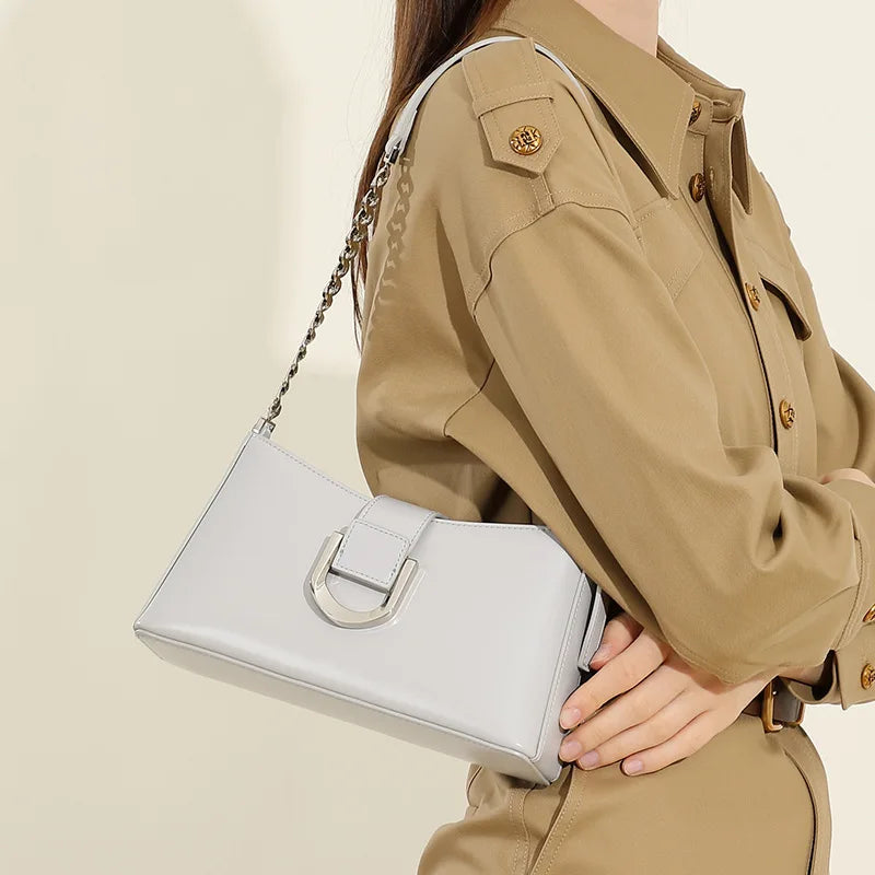 Spring Fashion Cowhide Shoulder Bag for Women 2025 New Elegant Underarm Baguette Crossbody Handbag for Daily Use