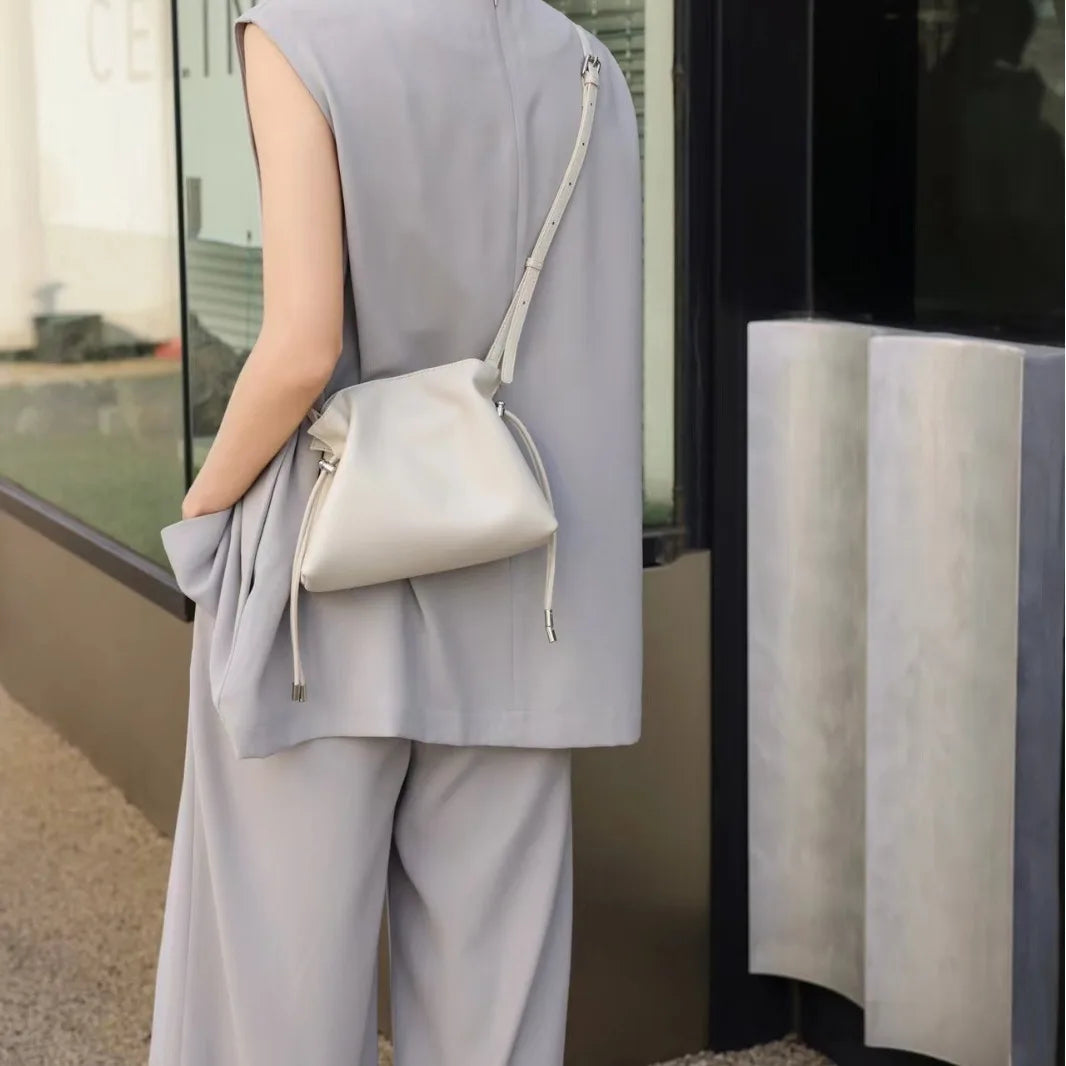 Genuine Leather Mini Bucket Bag Women Crossbody Shoulder Bag Small Handbag Simple Urban Style