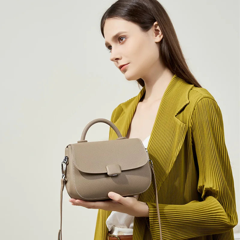 Women Genuine Leather Saddle Bag 2025 New Fashion Crossbody Shoulder Bag Elegant Small Handbag
