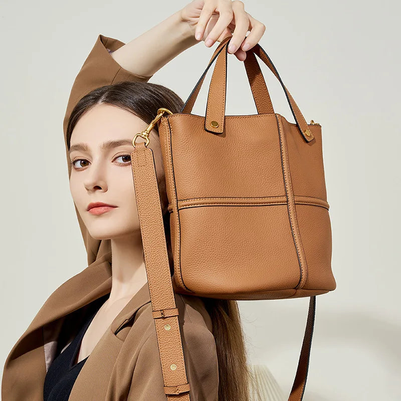 2024 Early Autumn Genuine Leather Bucket Bag Large Capacity Elegant Shoulder Crossbody Bag for Commuting