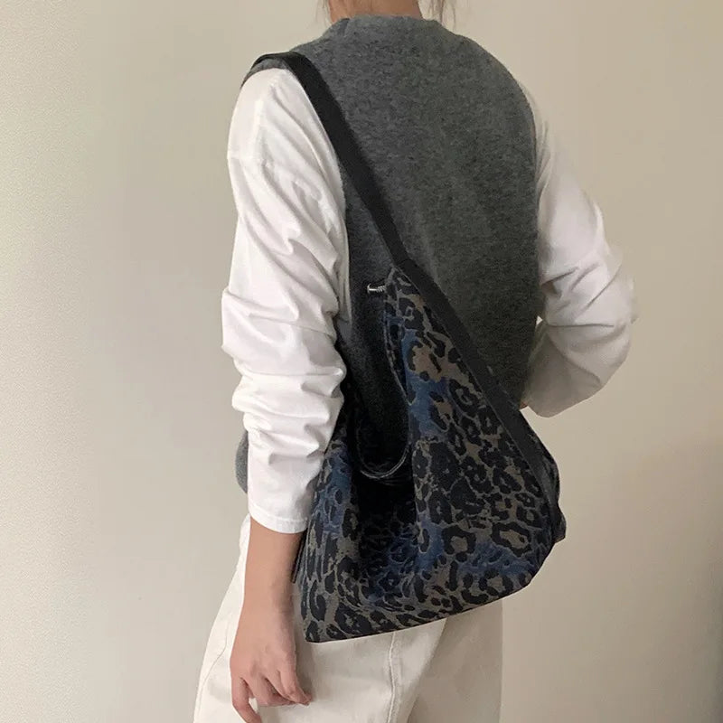 Black Leopard Print Bucket Bag for Women 2025 New Soft Denim Tote Large Capacity Shoulder Bag