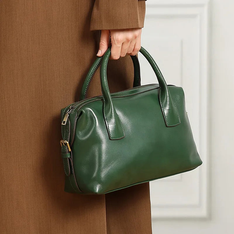 2025 New Fashion Mini Pillow Bag Women Handbag Shoulder Crossbody Bowling Style Trend