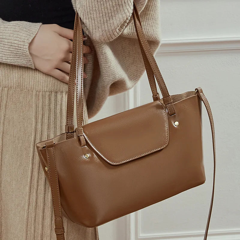 Vegetable Tanned Leather Large Capacity 2025 New Korean Style Genuine Leather Fashion Versatile Shoulder Crossbody Bag for Women