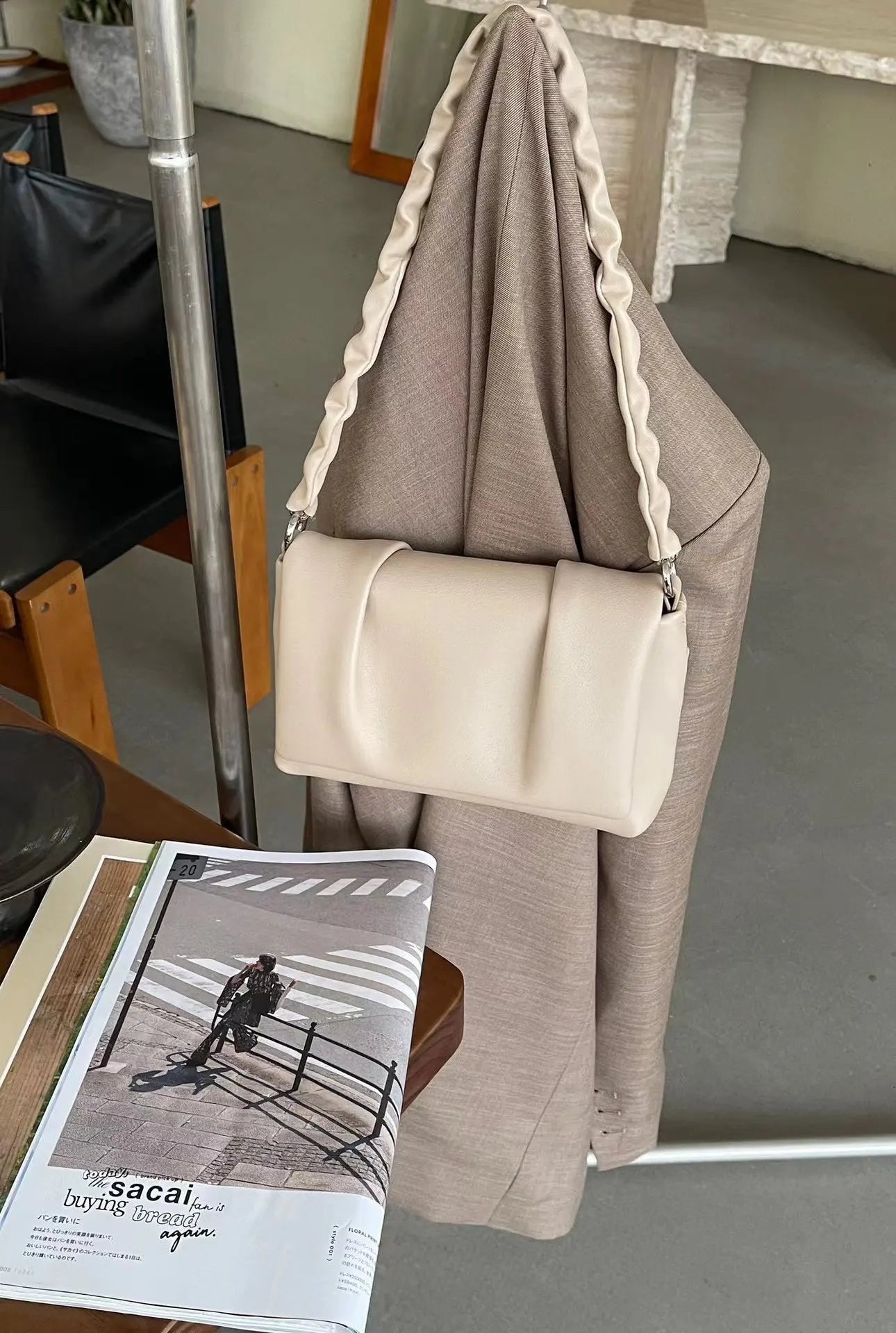 2025 New Cloud Style Pleated Genuine Leather Handbag Shoulder Bag Underarm Bag for Women Luxury Design