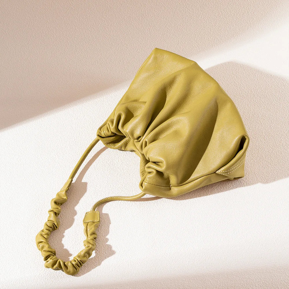 Luxury Leather Women's Drawstring Cloud Bag New Designer Minimalist Crossbody Shoulder Bag Wrinkled Small Handbag