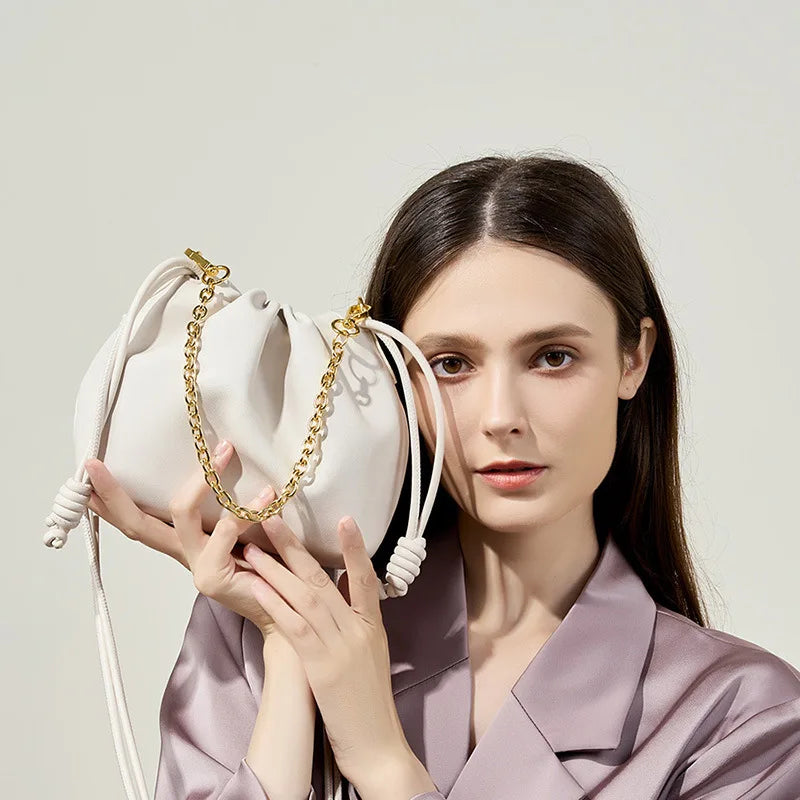 2025 New Korean Style Genuine Leather Cloud Bag Small Bucket Chain Shoulder Bag Versatile Cowhide Handbag