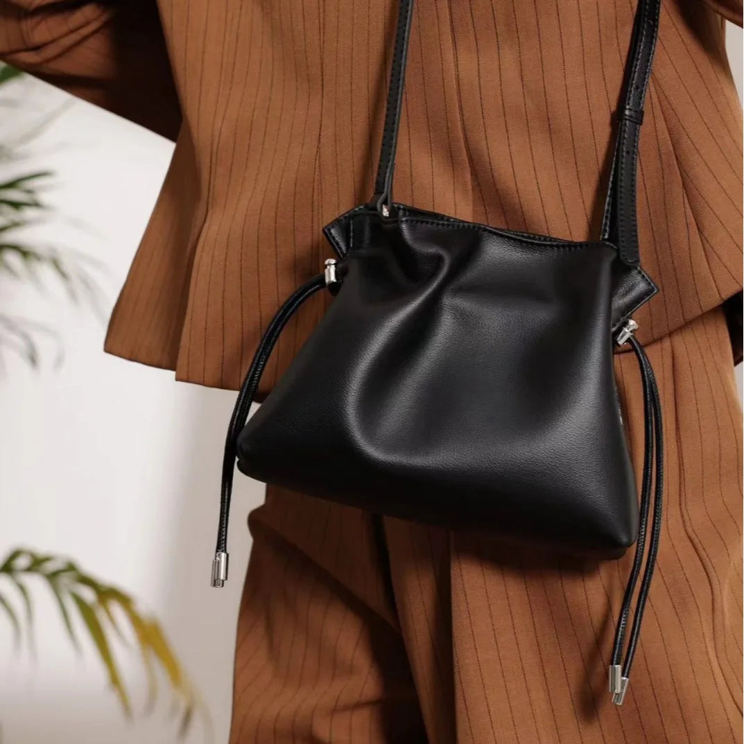 Genuine Leather Mini Bucket Bag Women Crossbody Shoulder Bag Small Handbag Simple Urban Style
