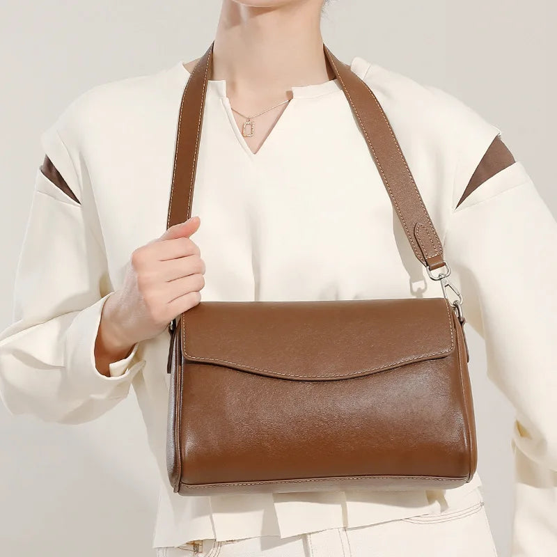 Women Leather Shoulder Bag 2025 New Autumn Winter Large Capacity Crossbody Handbag Elegant Versatile Pillow Bag