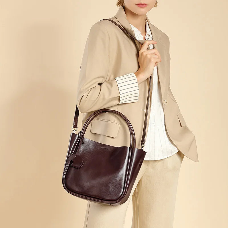 Leather Bucket Tote Shoulder Crossbody Bag 2025 New Fashion Elegant Large Capacity Handbag 