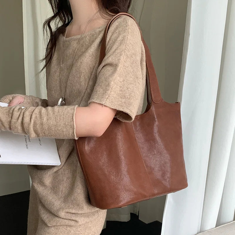 Vintage Leather Tote Bag 2025 New Soft Cowhide Shoulder Bag Casual Work Hobo Handbag for Women