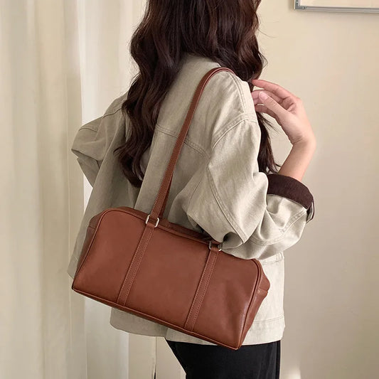 2025 New Leather Boston Bag Women Large Capacity Bowling Shoulder Handbag Minimalist Style