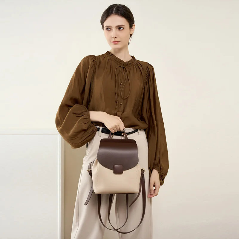 2025 New Women's Small Leather Backpack Travel Lightweight Large Capacity Casual College Bag