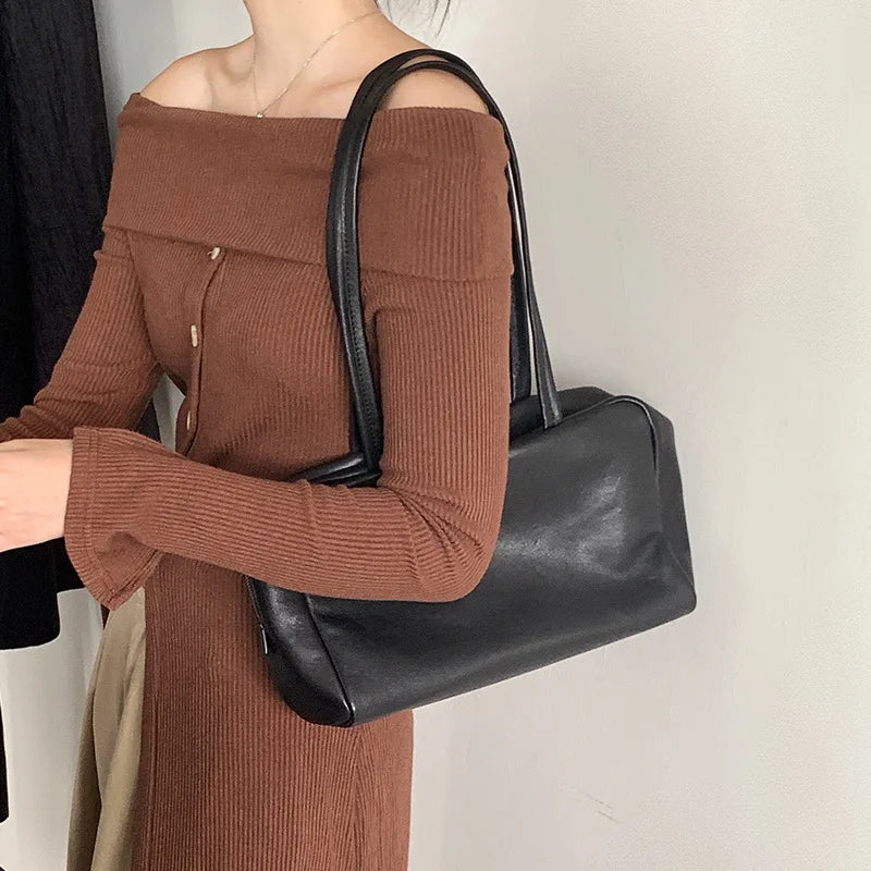 Minimal Vegetable-Tanned Leather Large Capacity Bowling Bag Women Genuine Leather Tote Shoulder Bag 2025 New Boston Bag 