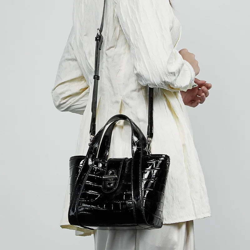 2025 Genuine Leather Women Shoulder Bag Crocodile Pattern Luxury Niche Tote Handbag for Work and Daily Use