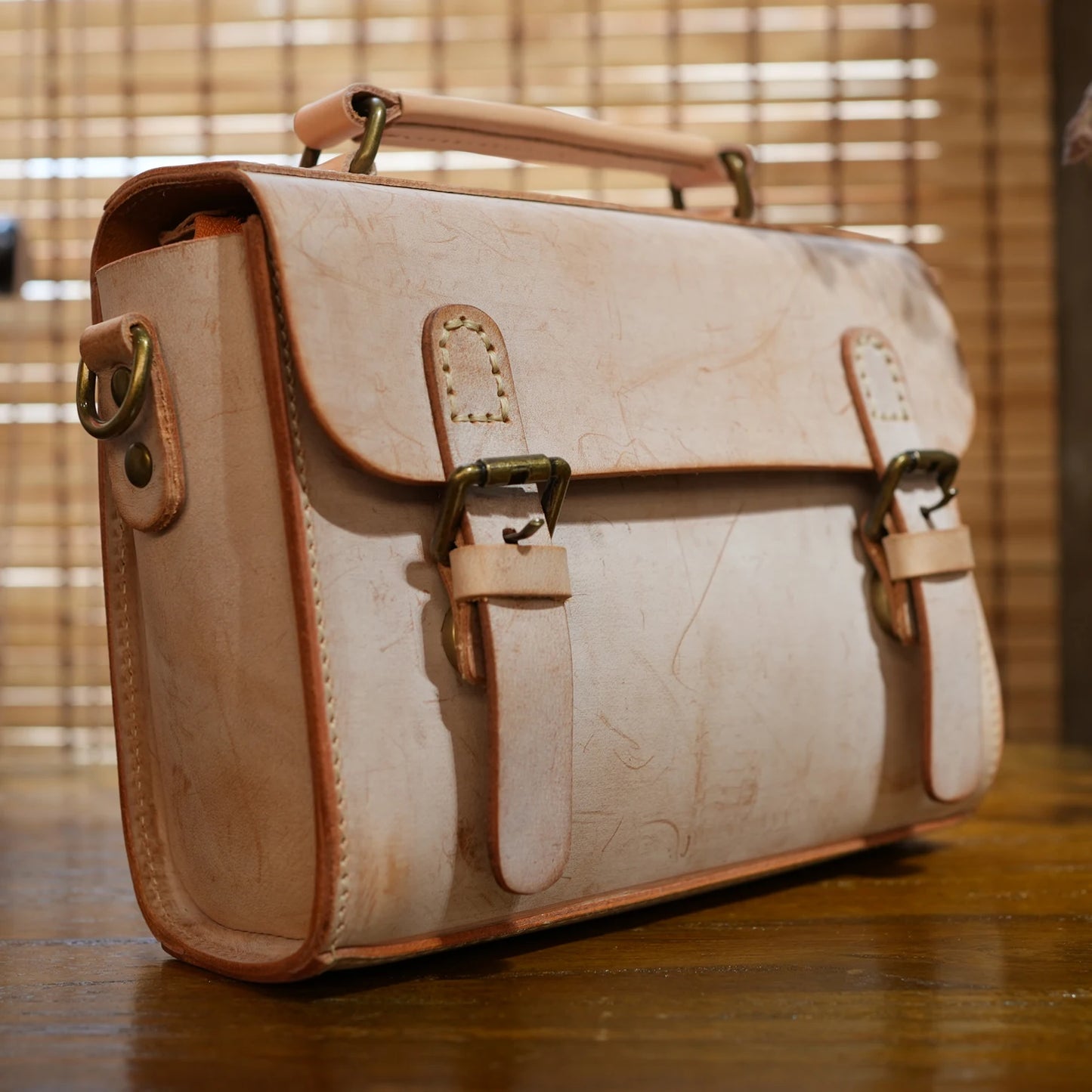 Genuine Leather Handbag Women's Top-Handle Bags Distressed Messenger Bag Ladies Crossbody Shoulder Bag Vintage Cover Hasp 