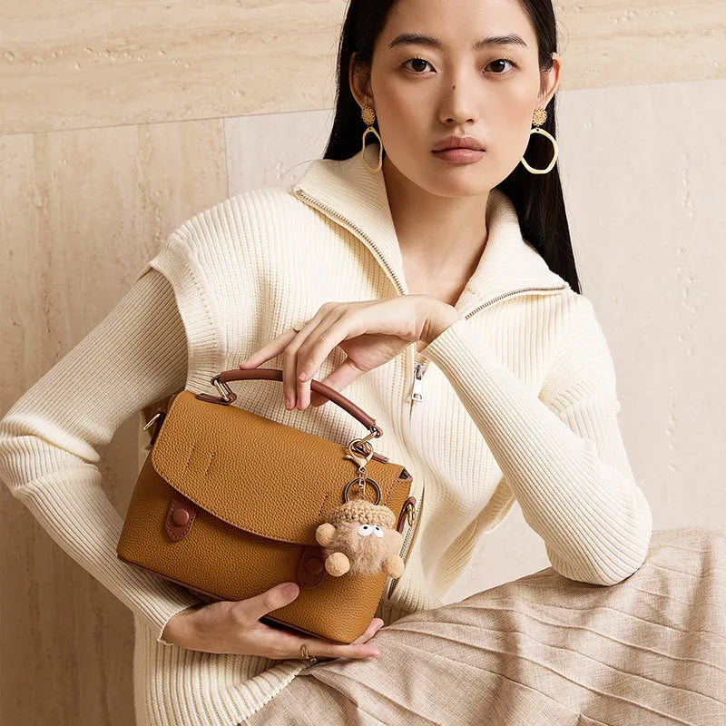 Genuine Leather Satchel Bag for Women Autumn Fashion Handbag Trendy Shoulder Crossbody Bag Elegant Versatile Design