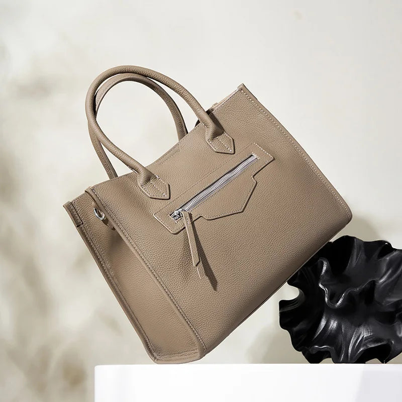 Large Capacity Genuine Leather Tote Bag for Women Handbag Elegant Designer Shoulder Bag for Work Laptop and Daily Use