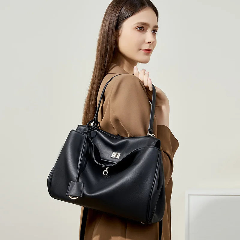 2025 New Large Capacity Smooth Calf Leather Shoulder Handbag with Lock Commuter Underarm Tote Bag