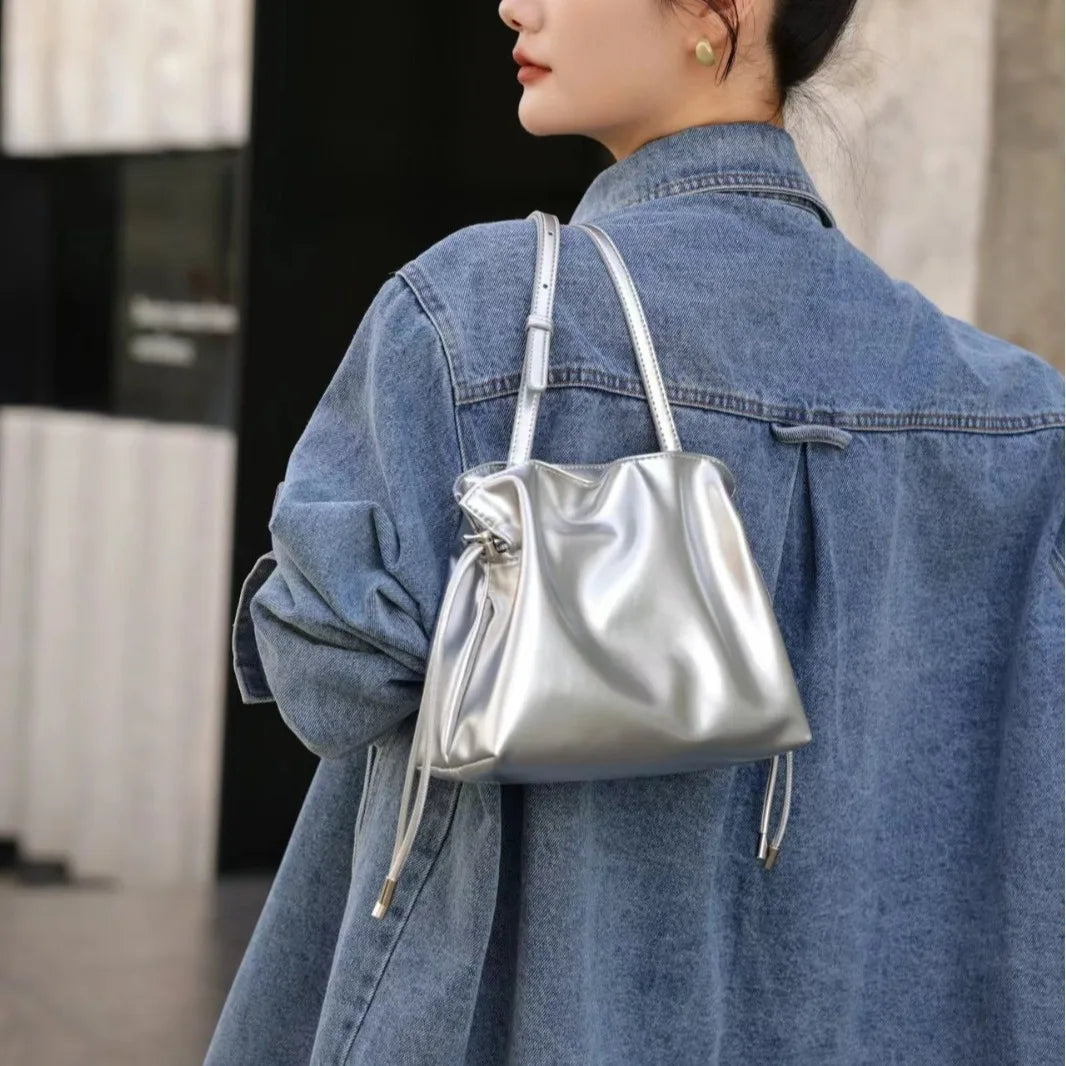 Genuine Leather Mini Bucket Bag Women Crossbody Shoulder Bag Small Handbag Simple Urban Style