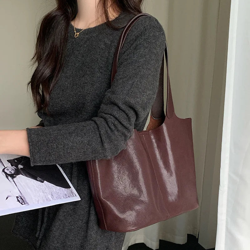 Vintage Leather Tote Bag 2025 New Soft Cowhide Shoulder Bag Casual Work Hobo Handbag for Women
