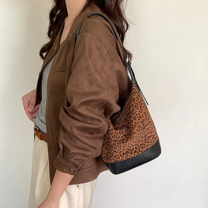 Wild Leopard Print Leather Bucket Bag 2025 New Suede Retro Genuine Leather Small Crossbody Bag for Women