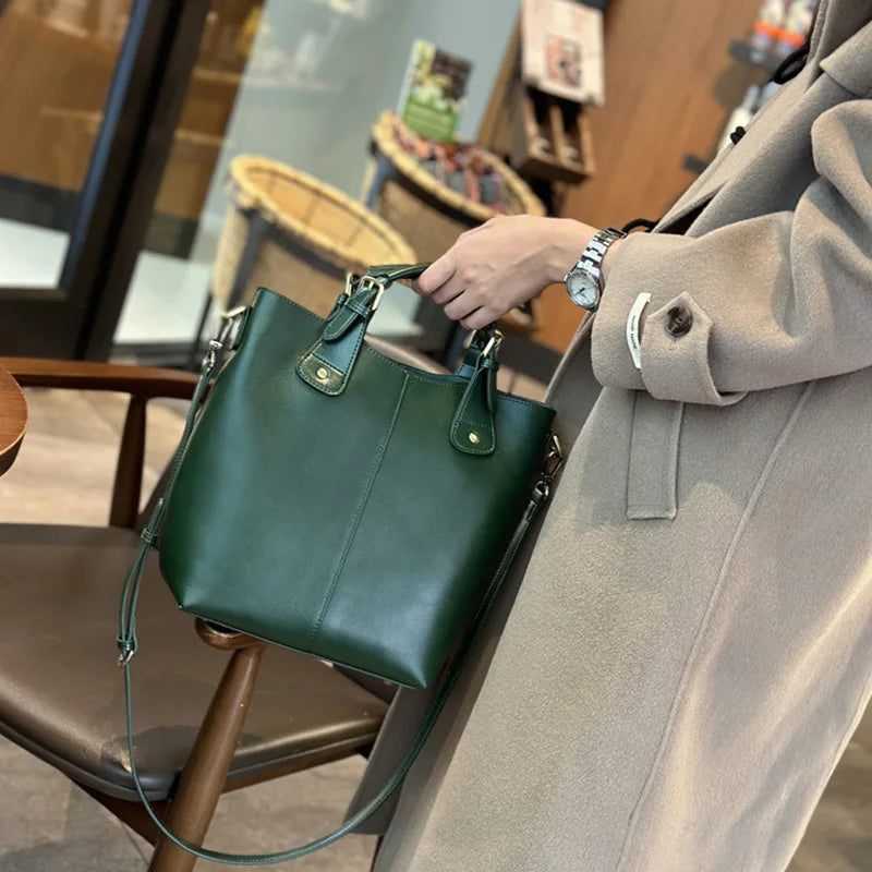 2025 New Fashion Vintage Large Handbag Women Soft Leather Bucket Bag Shoulder Crossbody Tote Spring Summer