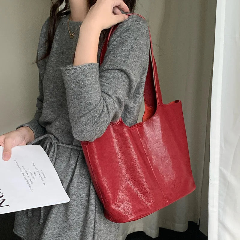 Vintage Leather Tote Bag 2025 New Soft Cowhide Shoulder Bag Casual Work Hobo Handbag for Women