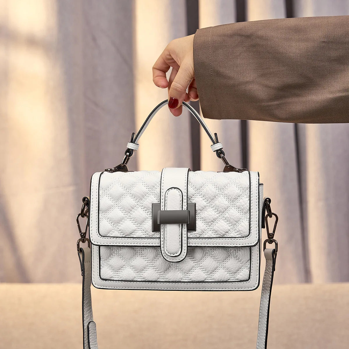 Women Genuine Leather Handbag 2025 New Trend Fashion Versatile Quilted Shoulder Crossbody Bag