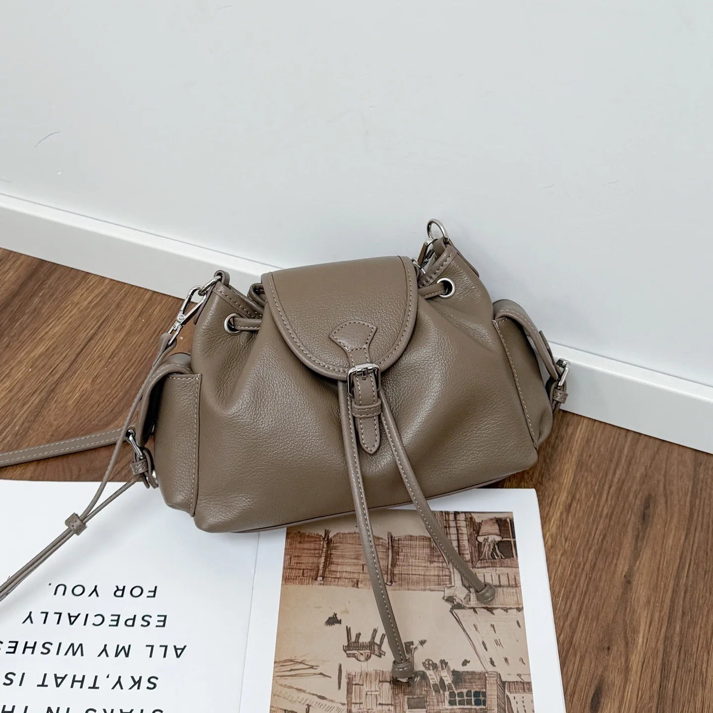 Genuine Leather Women Shoulder Bag Fashion Winter Tote Small Crossbody Underarm Bag Classic Versatile Design